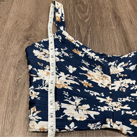 Abercrombie And Fitch Pleated Satin Blue White Floral V Neck Tank Crop Top Large - Picture 4 of 8